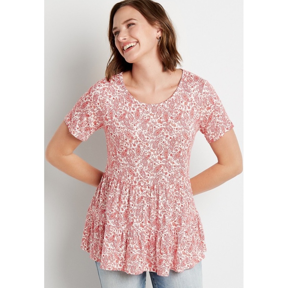 Eyeshadow Womens Size XL Babydoll Tee White Red Paisley A-Line Tiered Round Neck